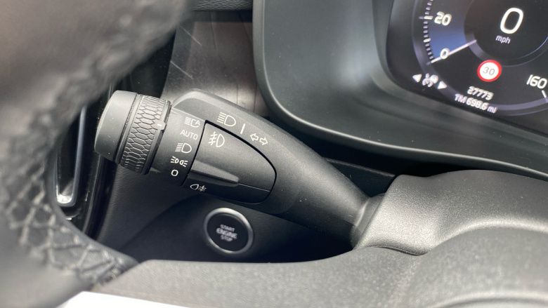 Volvo Xc40 1.5 T5 Recharge PHEV Ultimate Dark 5dr Auto Estate